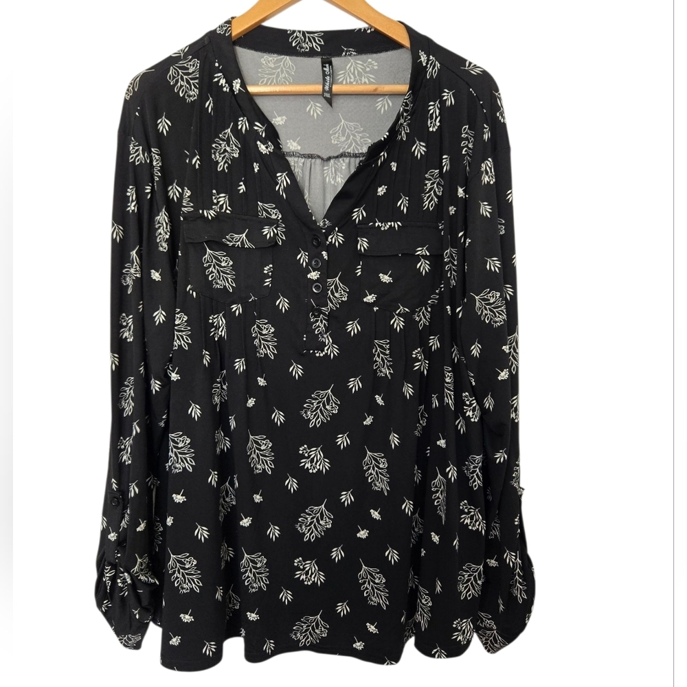 White Mark Black and White Leaf Print Blouse Size 3xl
